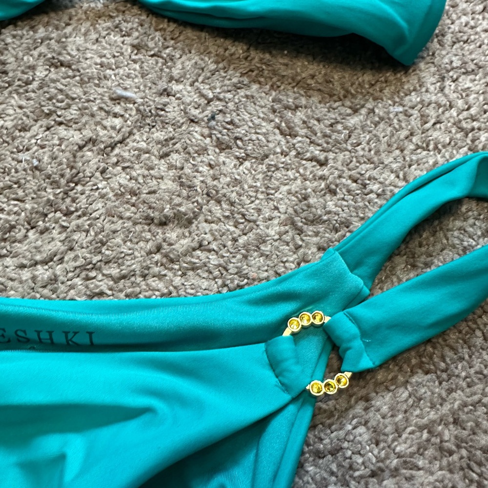 Meshki Bikini Set - Picture 3 of 3